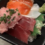 丼丸の金子 - 料理写真: