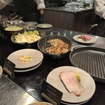 Crossroads Kitchen - 