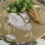 天下一品 - チャーシューはちょいイマイチ