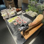 海鮮ブッフェダイニング 銀座八芳 新宿店 - 