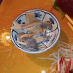 ぴんぽん - サービス魚