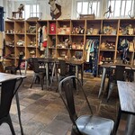 Pioneer Saloon - 