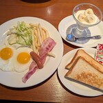デニーズ - 料理写真: