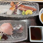 内湯の宿　おおとく - お刺身たち