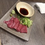 焼肉 泰 - 極みハツ刺し