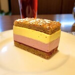 パティスリー タンドレス - マンゴーとフランボワーズ