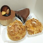 シュシュ - ３種類のケーキ買いました(*^^*)