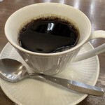 喫茶リッチ - シンプルな食器が素晴らしい