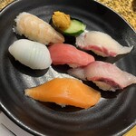 江戸前回転鮨 弥一 - 