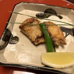 東京 芝 とうふ屋うかい - ふぐ唐揚げ