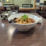 SOBA 随神 - かしまし豚ときのこの具だくさんそば ほんのりカレー風味 1,400円 ♪