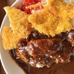 コーヒー栄 - チキンカツカレー（800円）