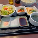 牛兵衛 草庵 - ランチセット