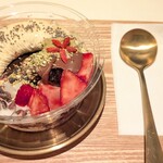 cafe BONHOMME - ピスタチオベリー