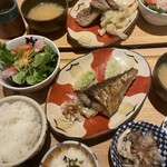 農絆卓恵 炭焼き料理とお酒 - 