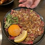 WHITE CROWN 精肉店 - 