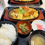 三谷屋食堂 - 