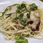 虎と龍 板宿店 - 替え麺ハーフ