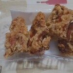 からあげ専門店 まくり堂 - 料理写真:名物醤油から揚げ_４貫