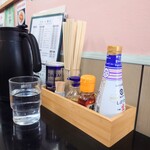 味楽 - 卓上常備。