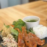 a Lot cafe&bar - クラブラックスサーモンランチ 1,500円