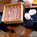 しゃぶ葉 - 豚バラ充分です！