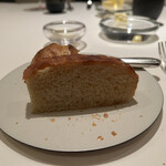 レストラン オオツ - 自家製フォカッチャ