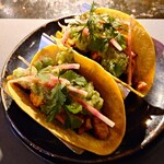 abc cocina - marinated chicken taco, fresh tomatillo-avocado salsa