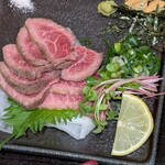 鉄板ダイニング岡田 - 