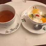 チャイナ 梅の花 佐賀大和店 - 