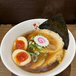 自家製麺 麺や ひなた 塚口店 - 特製濃口醤油らーめん@１５００円！