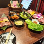 神戸ビーフ焼肉 お加虎 - 