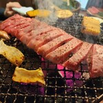 神戸ビーフ焼肉 お加虎 - 