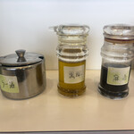 喜又老式麻辣烫 - 黒酢を入れると辛さがマイルドになります