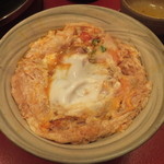 鳥つね自然洞 - 親子丼