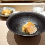 鮨 西崎 - ツマミ部門のシグニチャーは、問答無用でこのあん肝でしょう！
      クドさとは無縁。クリアなあん肝の美味しさだけに削ぎ落とされていて、まさに絶っっ品なんです(^^)