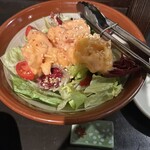 酒と肴 座くろ - エビマヨサラダ