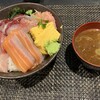 ひびの食堂
