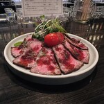 プラチナフィッシュ クラフトビアバル - 和牛ローストビーフ