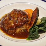 曽和料理店 - デミグラスソースハンバーグ
