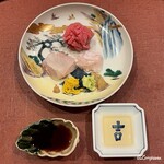 御料理 寺沢 - 天然本鮪と寒鮃と縁側の造りを割醤油と煎り酒