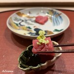 御料理 寺沢 - 天然本鮪をたっぷりの山葵と割醤油で
