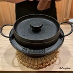 御料理 寺沢 - 南部鉄器
