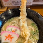 うどんうさぎ - 今年一番の大きさだってフリカケさんが言ってた　揚げたて