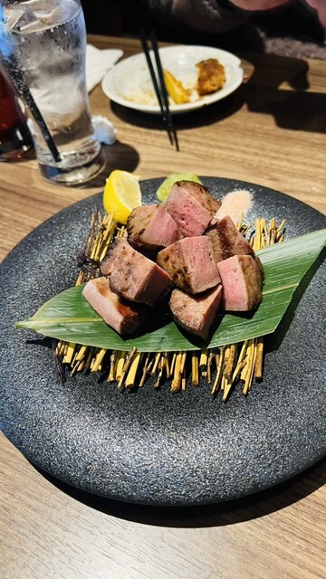 by みえ7214みえ : 溶岩焼きグリルと世界のワイン 肉助 上大岡店