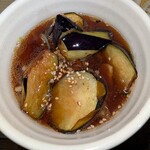 小山屋 - 茄子は何個入ってるのかな?