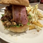 GENUINE BURGER TORANOMON - 
