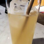 MORETHAN TAPAS LOUNGE - 自家製ジンジャーエール