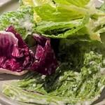 MORETHAN TAPAS LOUNGE - クラシックシーザーサラダ