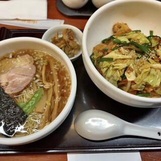 中嘉屋食堂 麺飯甜_1